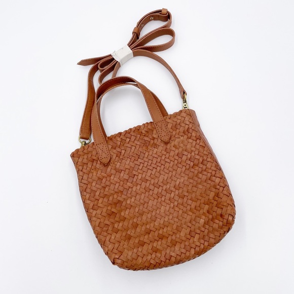 Madewell Small Transport Woven Leather Crossbody - Picture 4 of 8